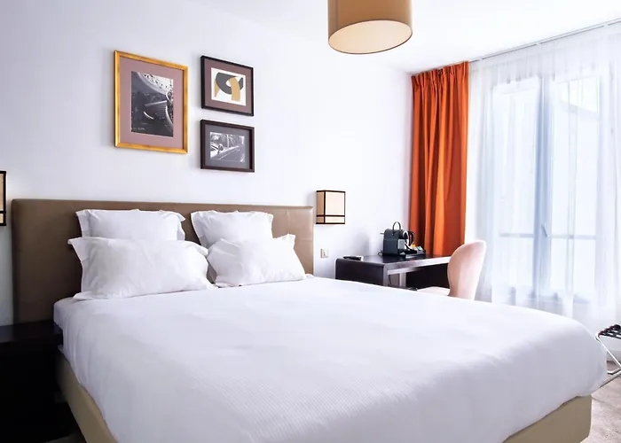 Le Frochot Hotel Pigalle, Sonder By Marriott Bonvoy Parigi